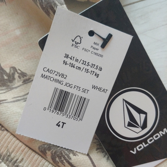 VOLCOM Baby NEW French Terry Hoodie & Shorts - Picture 10 of 10